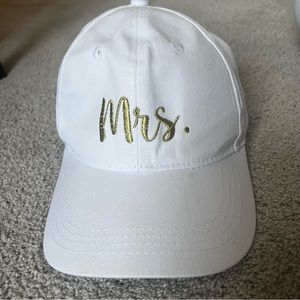 Bride Mrs white cap